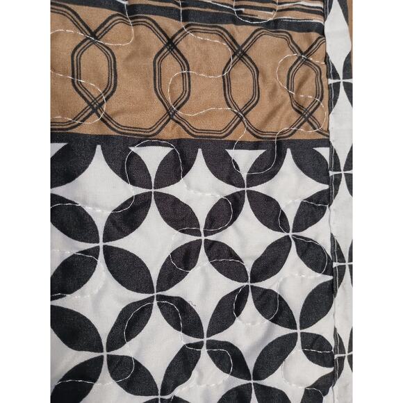 MCM 2 Bed Pillowcases 20x26 Black Brown Geo Circle Lattice Thick Quilted Modern - Picture 2 of 16